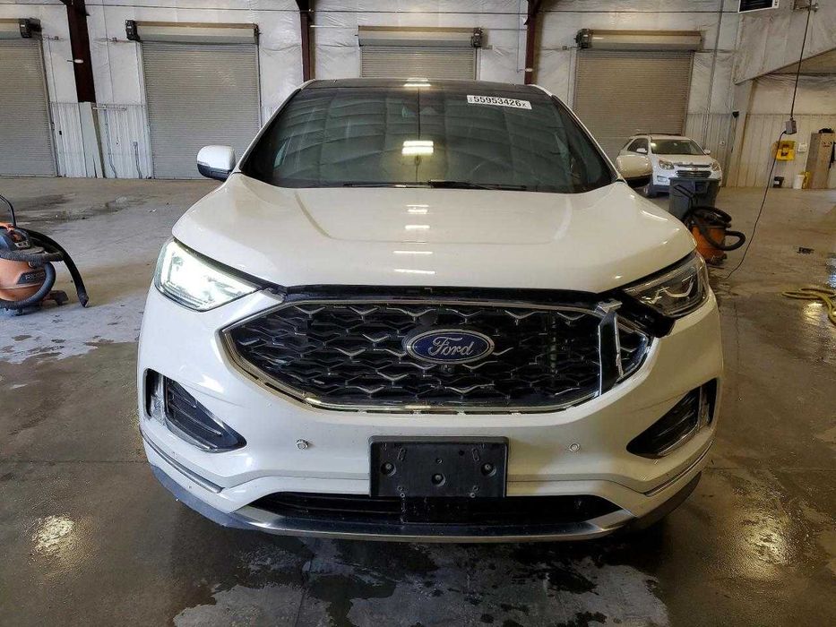 Ford Edge 2020 Titanium.