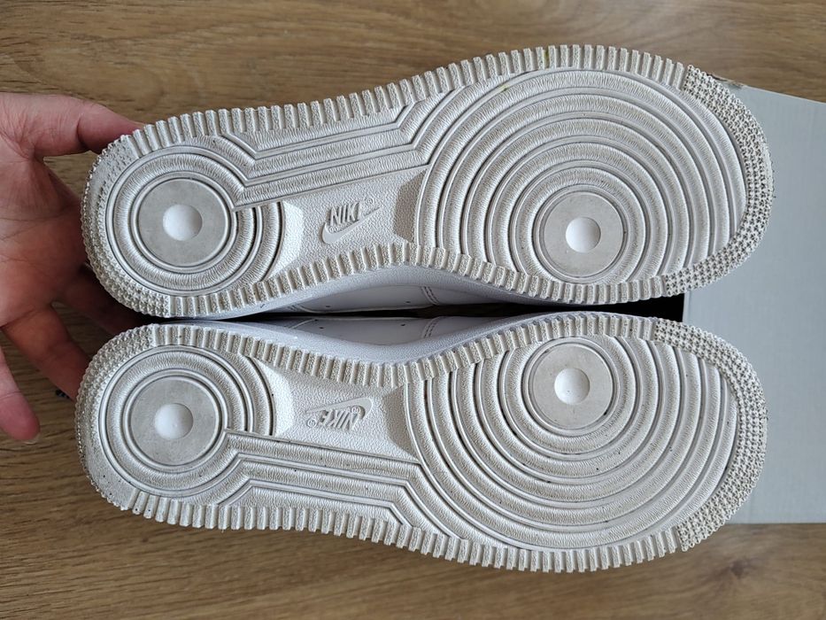 Sprzedam buty Nike Air Force 1 0 '7