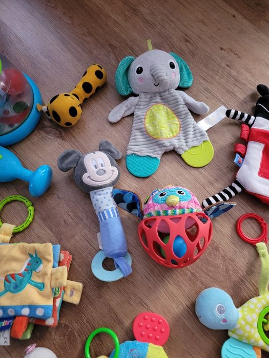 Zestaw zabawek interaktywnych ponad 30 sztuk