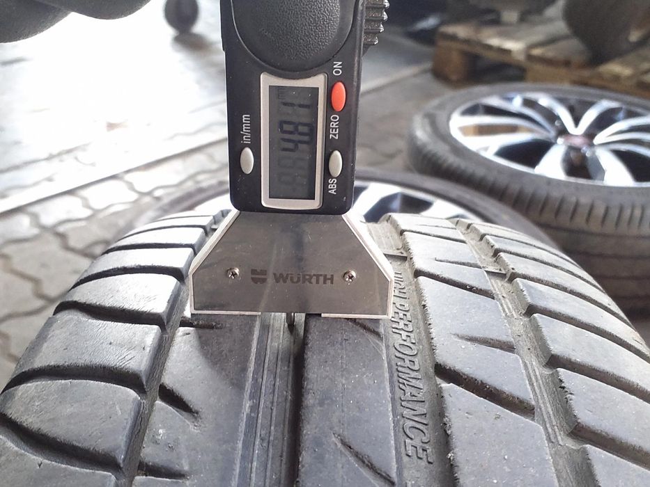 Jantes Ford R15 Com Pneus 195/50 Furação 4X108