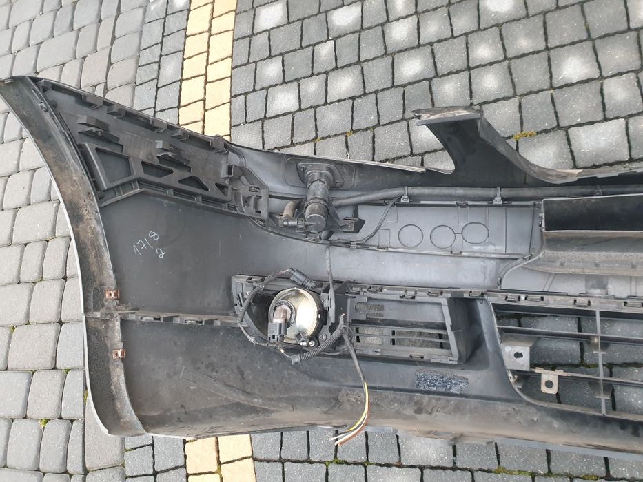 Vw touran Caddy zderzak przod przedni spryski