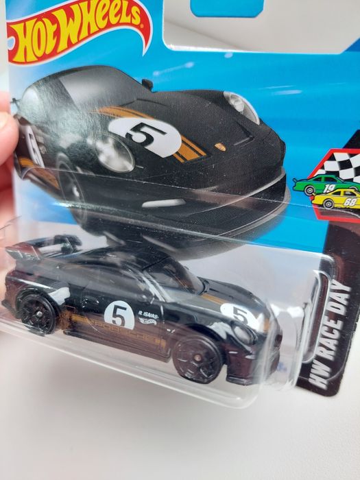 Hot Wheels Porsche 911 GT3, '96 Porsche Carrera: 150 грн