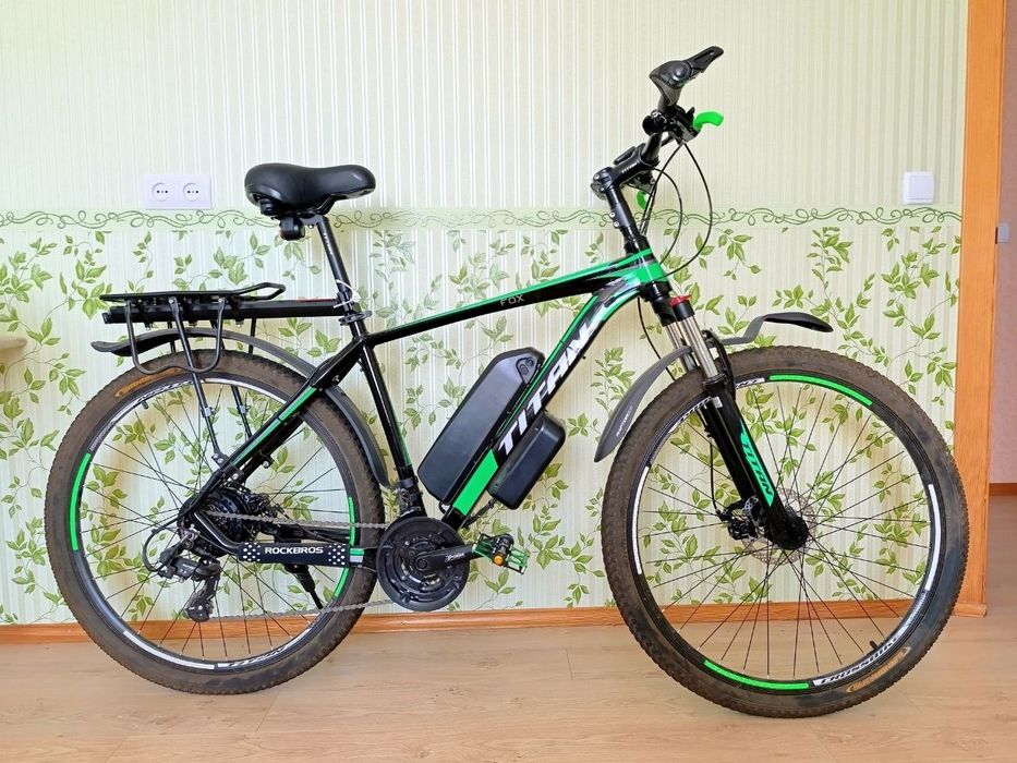 Электровелосипед городской Titan FOX 29" алюминиевая рама 20", 270W 36V 7,5Ah, до 35 км/час, до 25 км запас хода