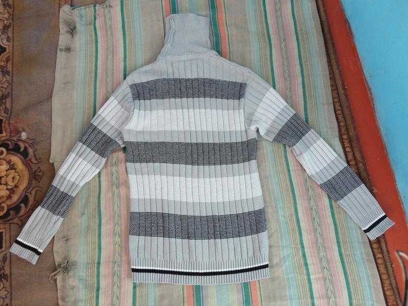 Нова тепла кофта гольф.унісекс.Trittico.