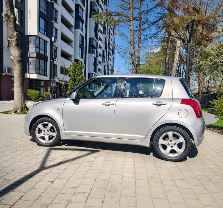 Suzuki Swift 2007,  1.5 (102 к.с.), автомат