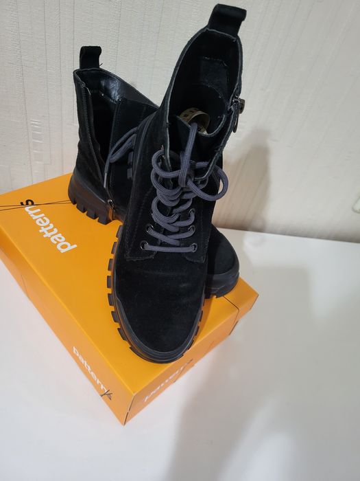 Замшевые ботиночки на флисе теплые