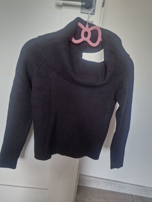 Czarny sweter Reserved 36 s