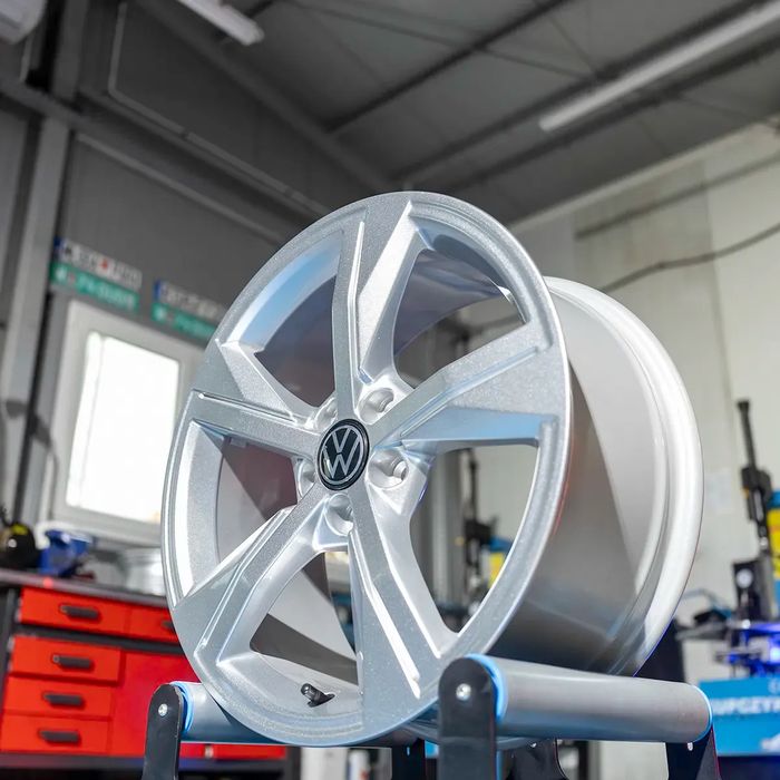 NOWE ORYGINALNE Felgi 17'' Volkswagen Golf T-cross Polo Beetle