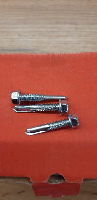 Саморезы по металлу с буром