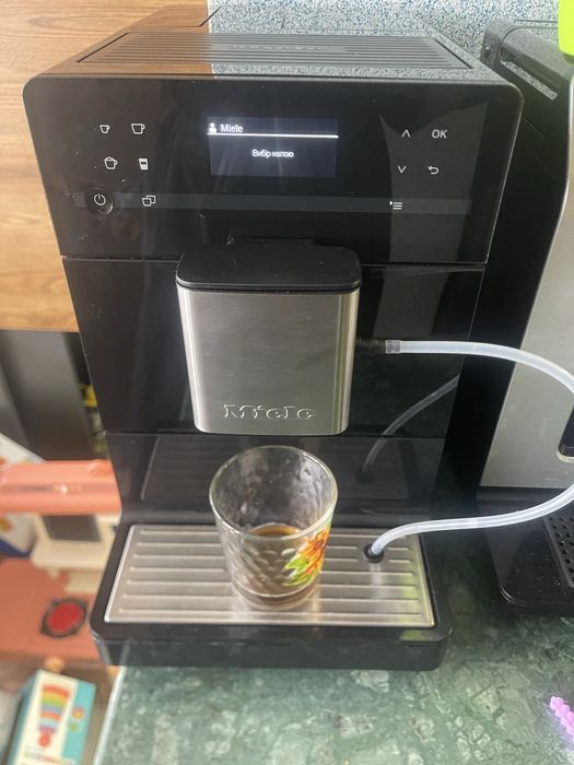 Продам Кавомашину Miele CM 5300