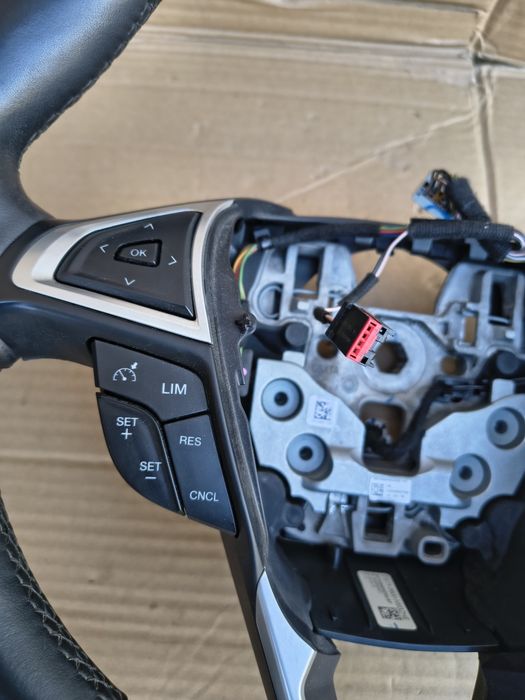 Ford Mondeo MK5 Kierownica Grzana Skórzana Multifunkcyjna