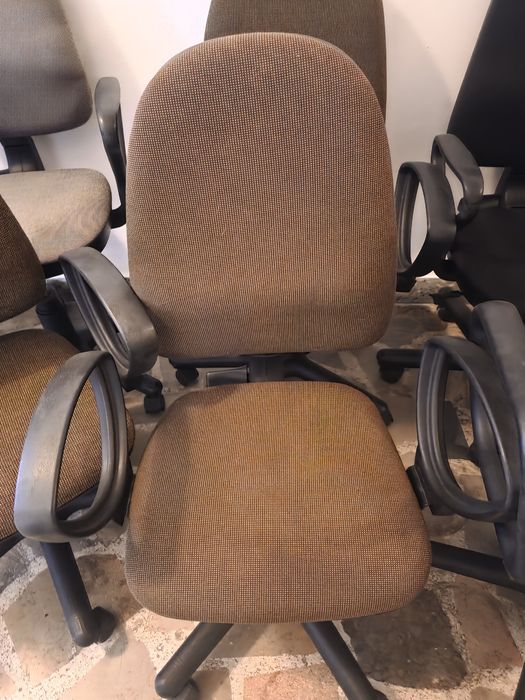 Meble biurowe krzesła/fotele