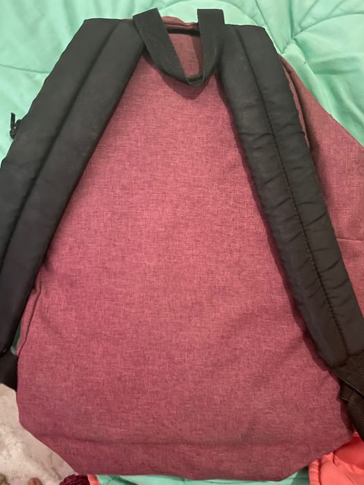 Mochila eastpack bordo usada64750567744003121