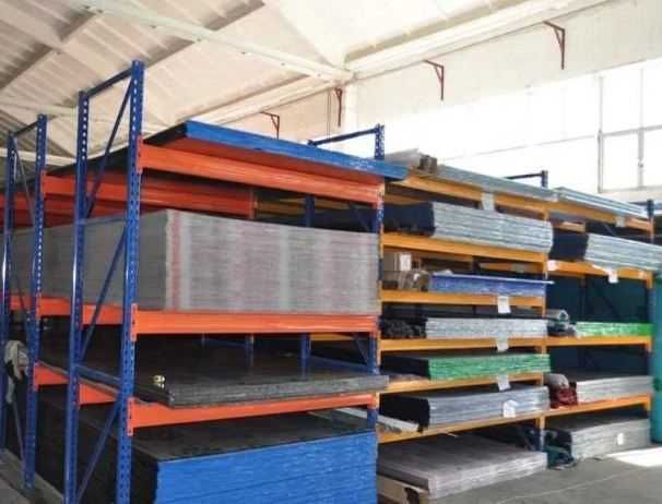 Поликарбонат для остекления производства Чехия