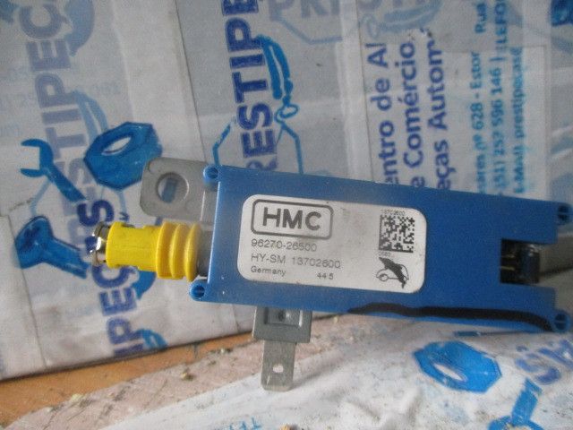 Amplificador de colunas HYUNDAI Santa Fé II (CM)