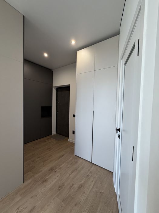 Орендапросторої 1 кімнатної квартири