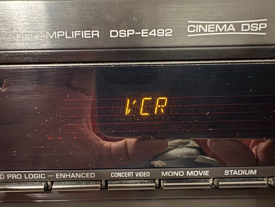 Amplificador Yamaha DSP-E492