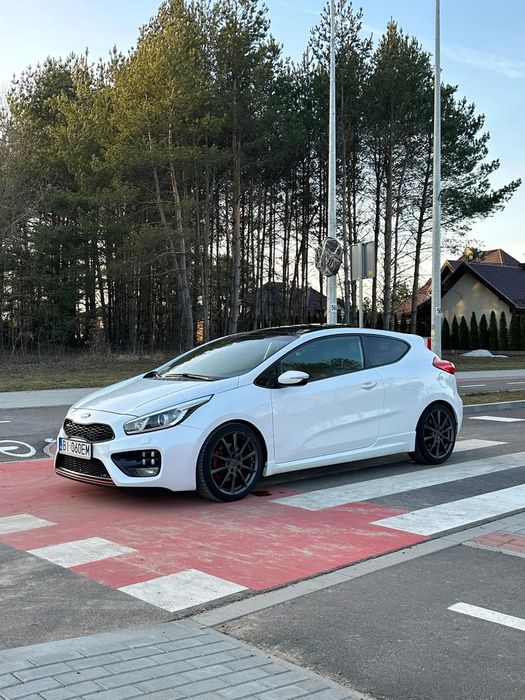 Kia Ceed GT, 204 KM (210 KM hamownia), Recaro, Panorama, Xenon skrętny