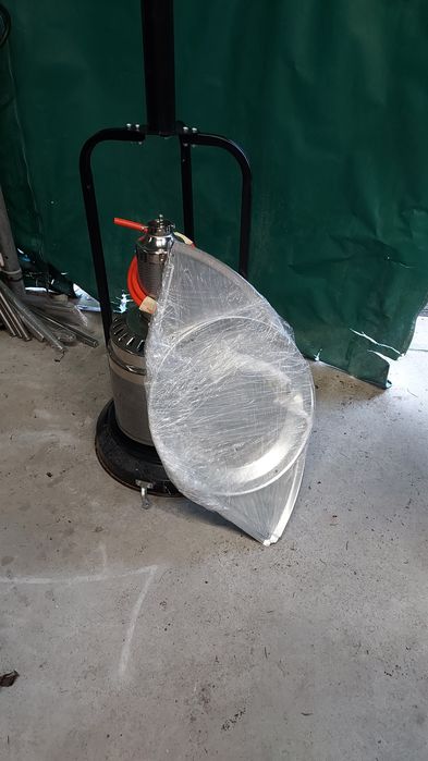 Parasol grzejny na taras gazowy nie uzywany