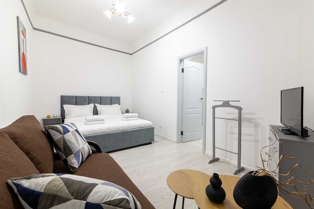 Проспект Шевченка 11/Оренда Подобово 2-кімнатна квартира/для 6 осіб