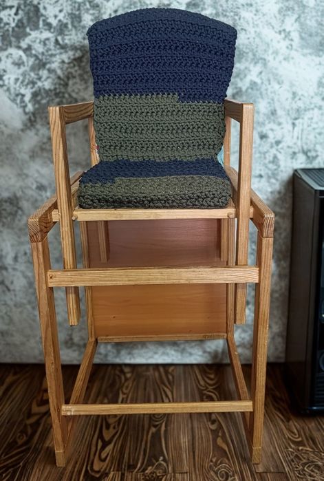 Стільчик для годування трансформер