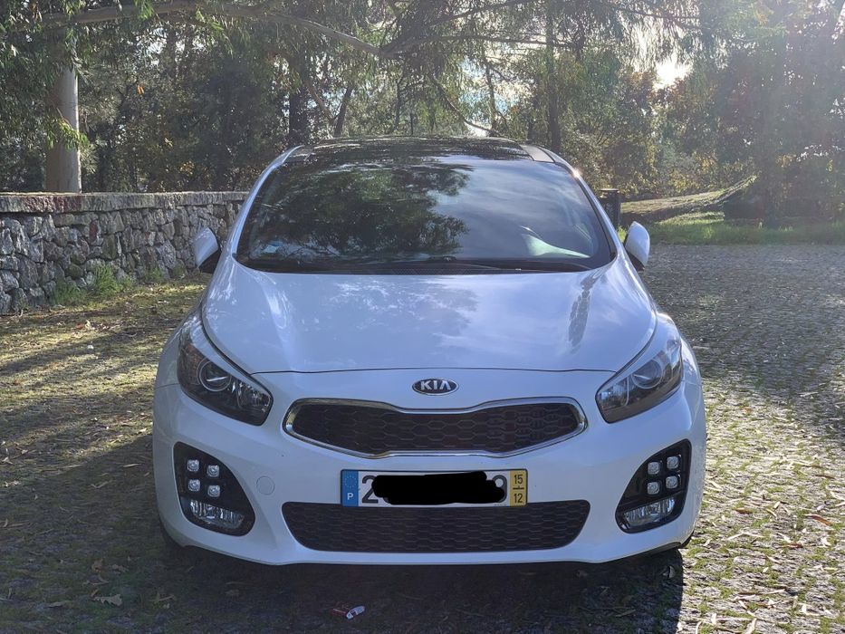 Kia ceed S coupe 1.6crdi GT Line