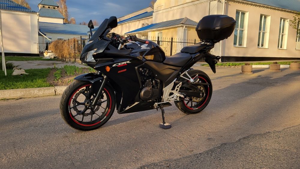 Honda CBR400R з Японії