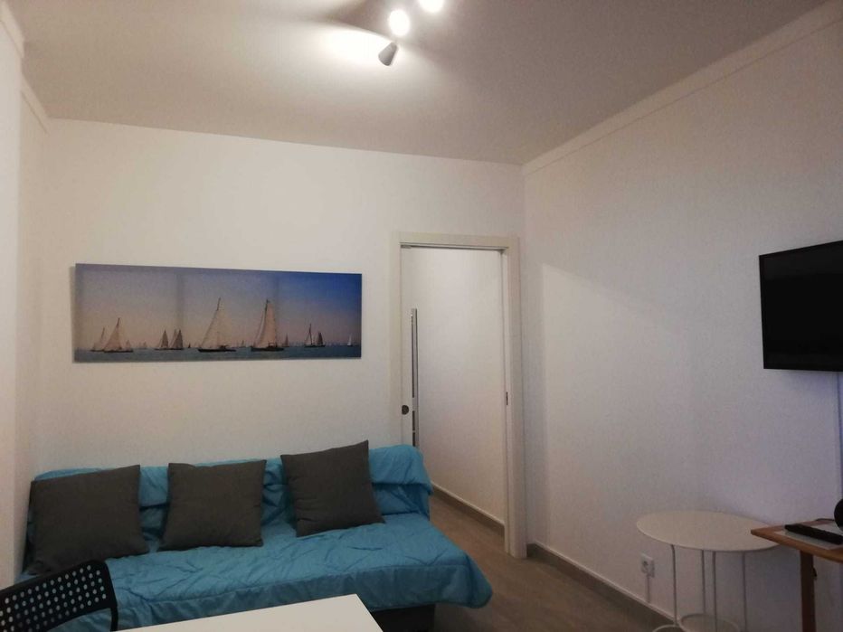 Apartamento T0+1 em Quarteira