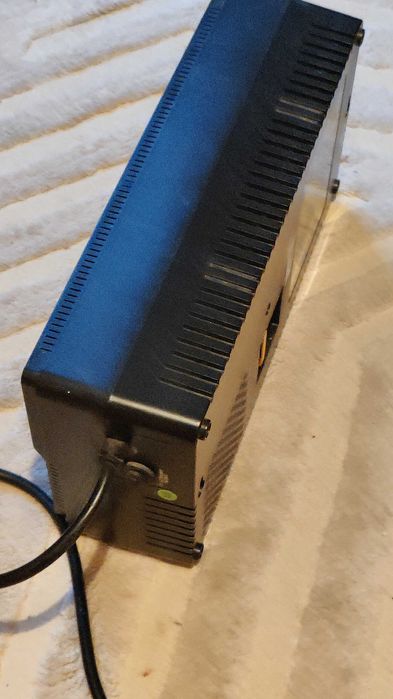 ДБЖ APC Easy UPS 800VA Schuko