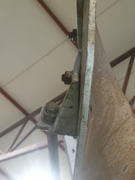 Pług 4 skibowy obrotowy