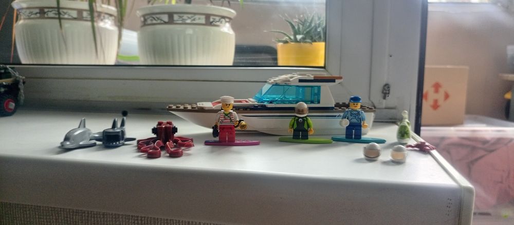 Лего сіті  катер