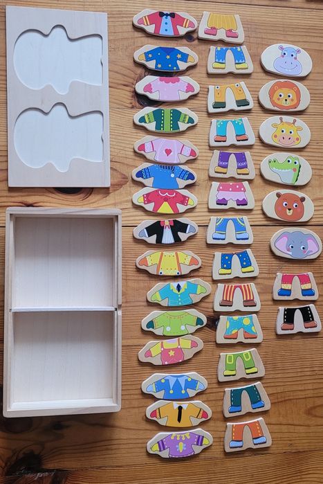 Puzzle układanka drewniana ubrania