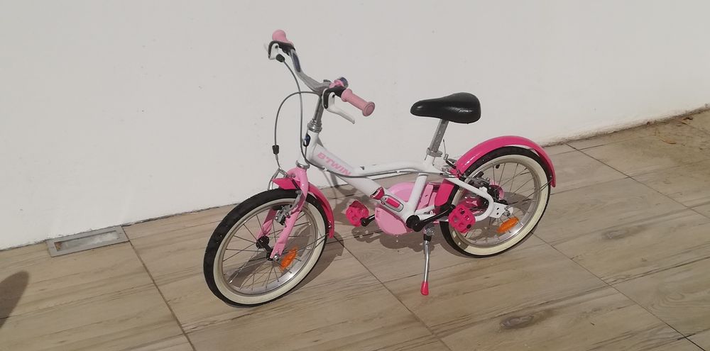 Bicicleta de menina roda 16