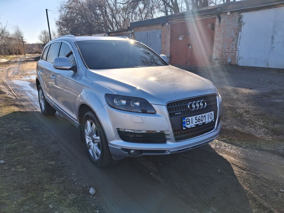 Продам або обмін Audi Q7 Quattro (гарний стан)