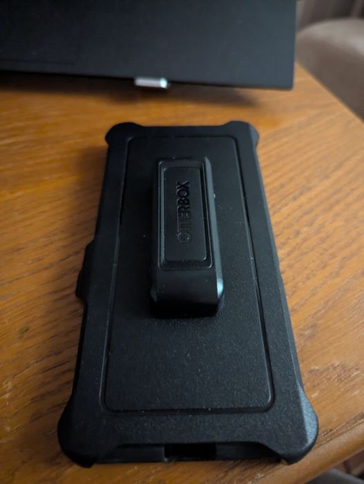 OtterBox Defender Pixel 6