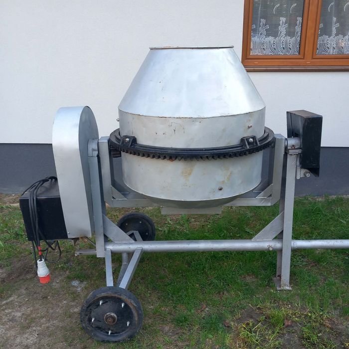 Świetna betoniarka