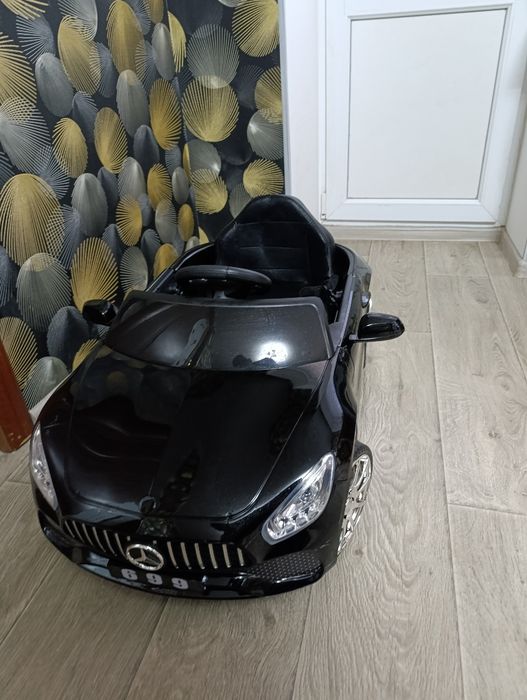 Электромобіль дитячий