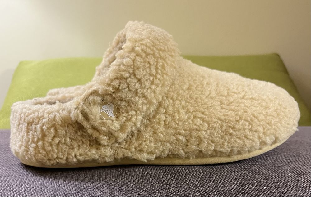 Капці Crocs classic cozzzy slipper