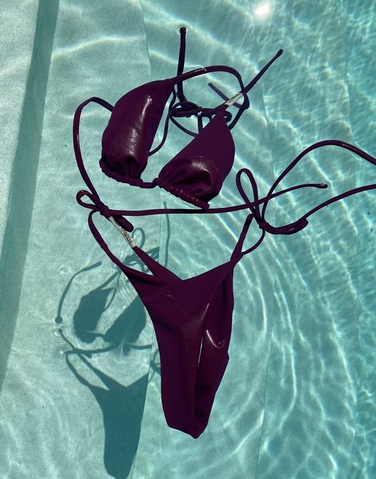 Базовий купальник для ідеальноі засмаги