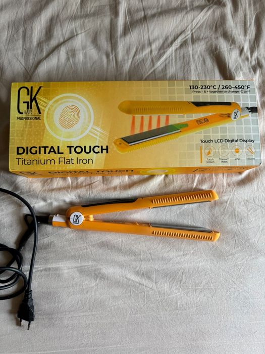 Утюжок для волос Global Keratin D700