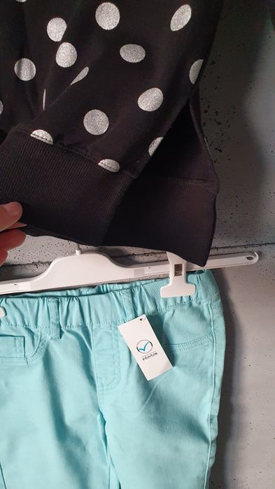 Spodnie +bluza r.140-146