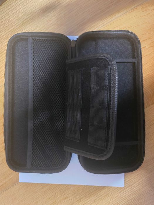 Nintendo Switch + acessórios e jogos (ver descrição)