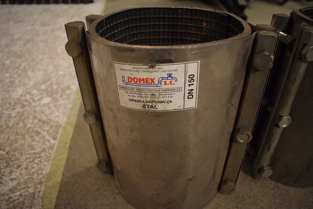 Nasuwa naprawcza DN 32 i 40 opaska Dn 80 100 i 150