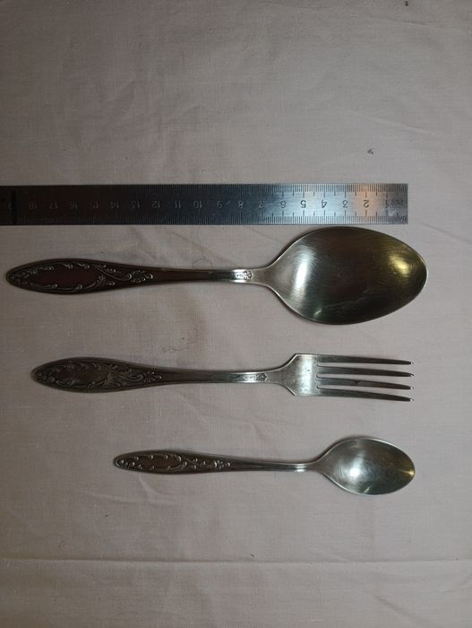 Набір вилки ложки Мельхіор 18 шт