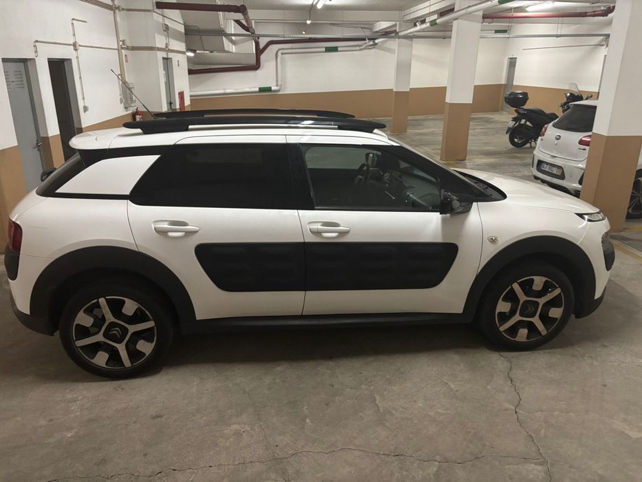 Citroen C4 Cactus 2016 - PARA REPARAR!