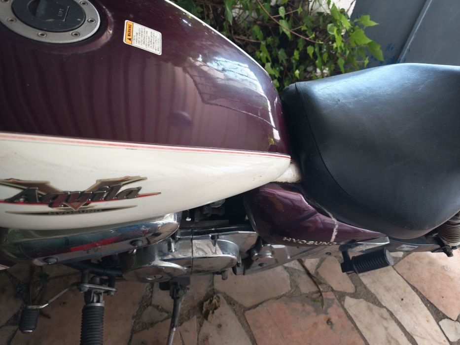 Hyosung Aquila 2002 - para restauro