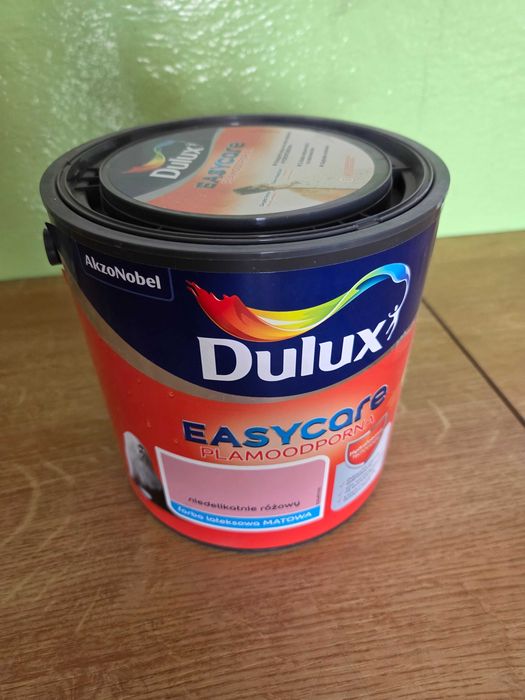Farba Dulux nowa