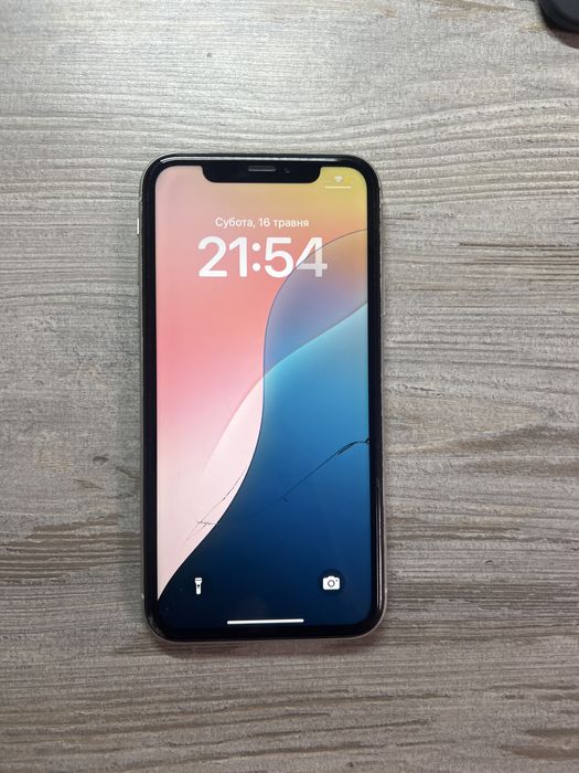 IPhone XR 64гб акб 80% (б/у)