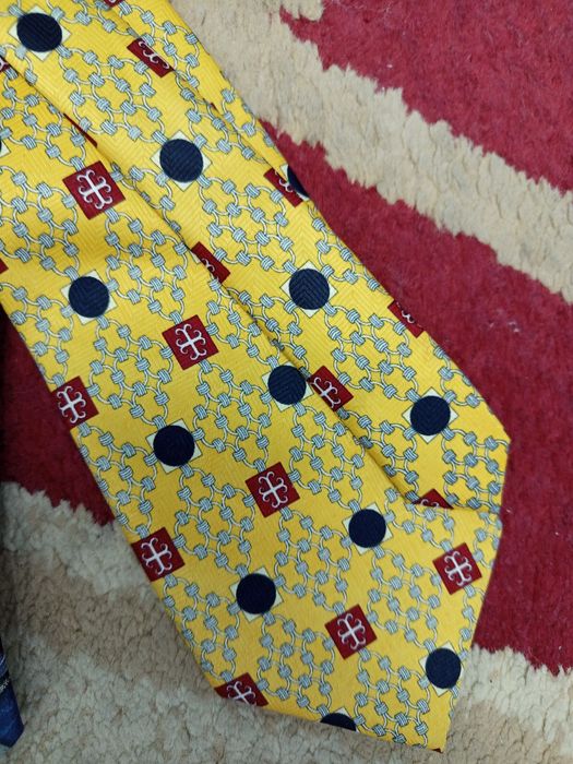 #444 Zestaw czterech krawatów