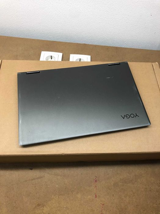 Lenovo Yoga C740-15IML | Core i5 10th 1.6Ghz 8GB NVME 256GB 15.6 TOUCH